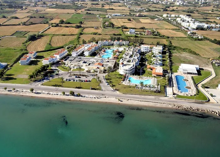 Zorbas Beach Hotel