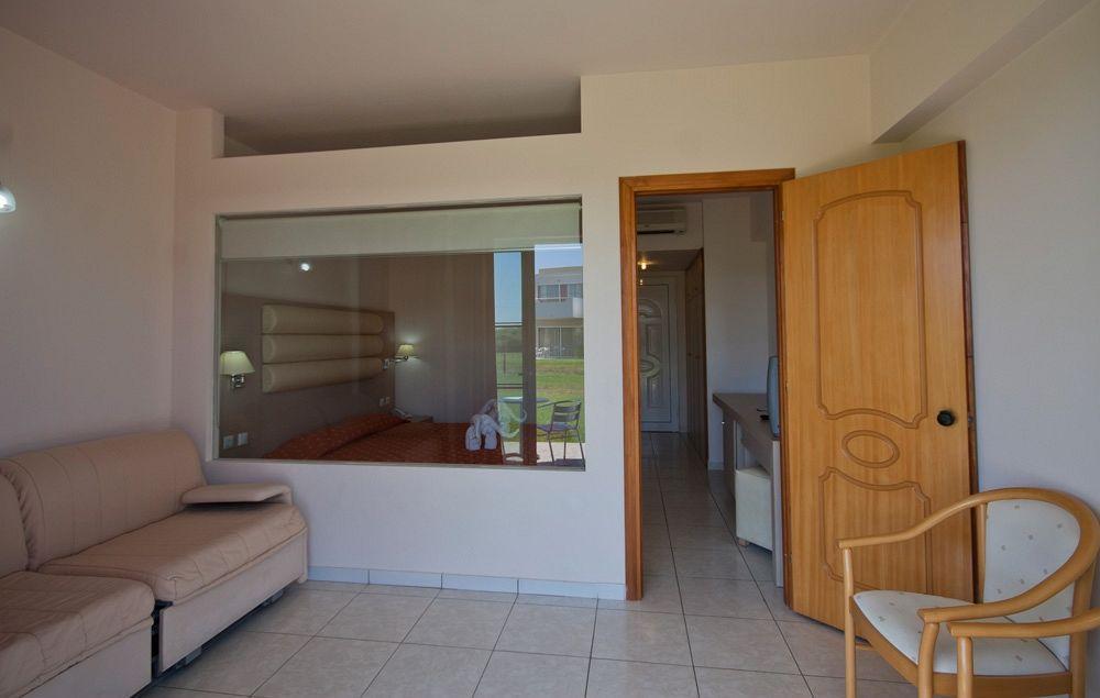 Hotel Zorbas Tigaki