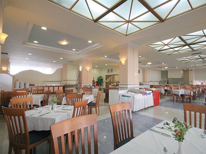 Zorbas Hotel Tigaki