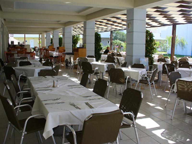 Zorbas Hotel
