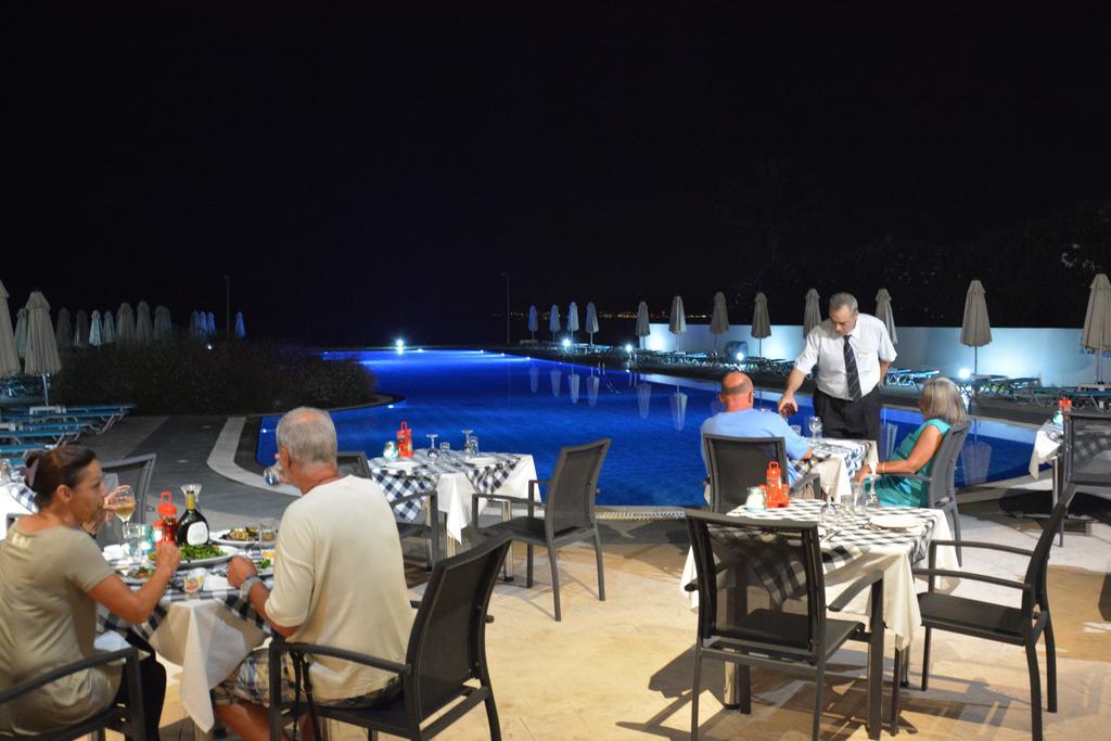 Hotel Zorbas 4*