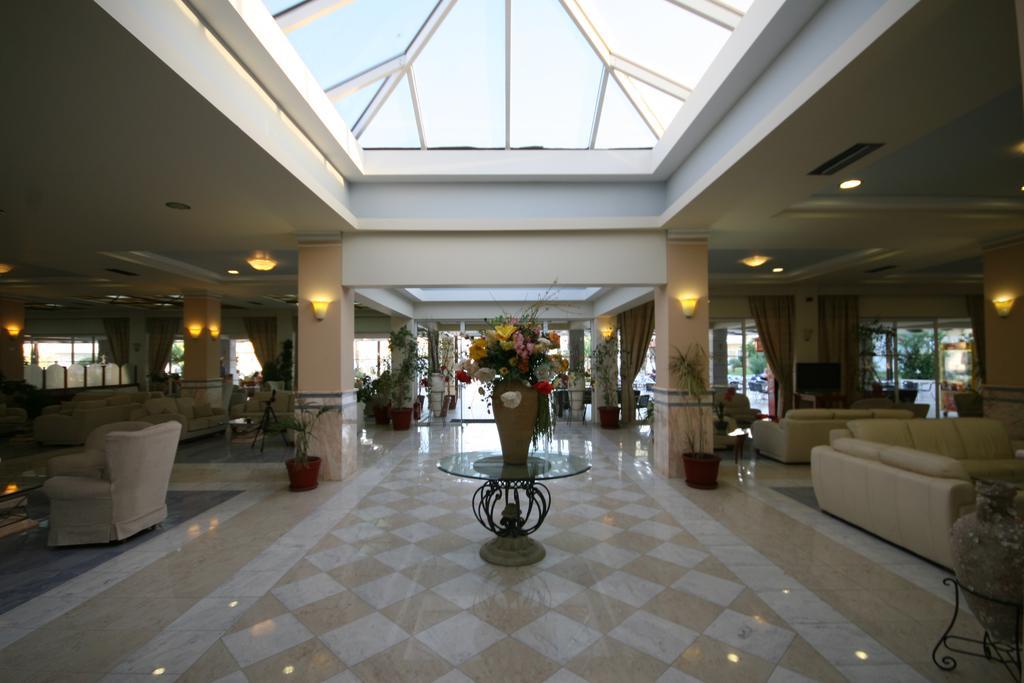 Hotel Zorbas