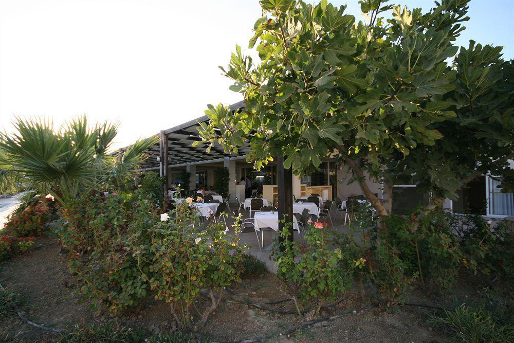 Hotel Zorbas 4*